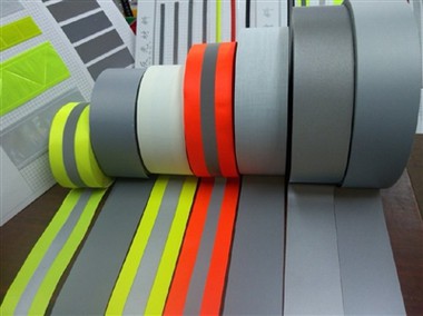 Le pionnier technologique des derniers matériaux réfléchissants