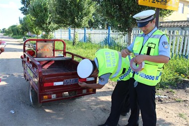 Petits autocollants réfléchissants, éclairent les masses en toute sécurité ho...